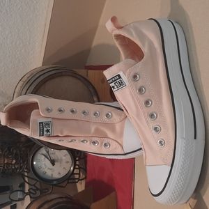 Platform slip on converse